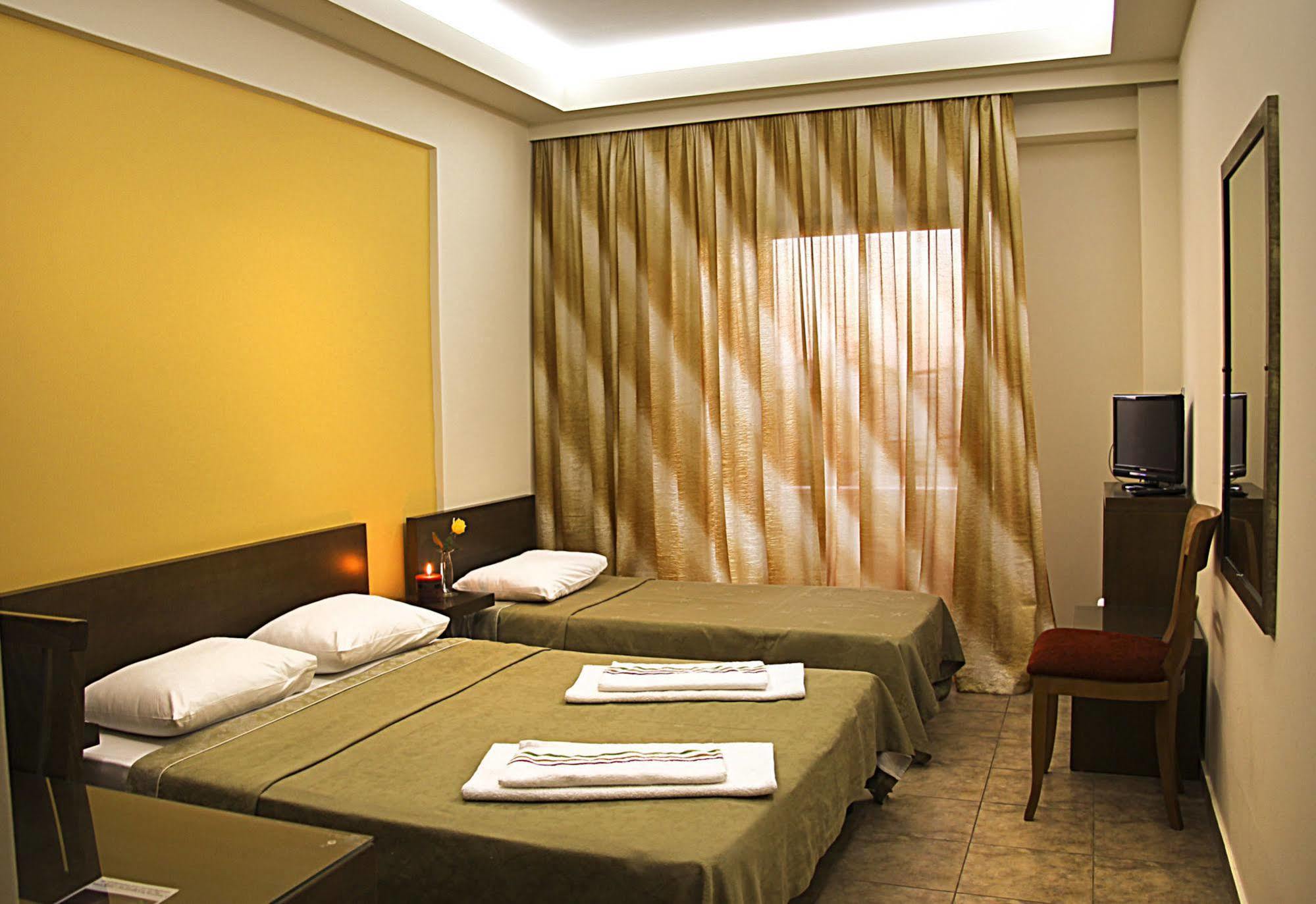 Hotel Giorgio Atene Esterno foto