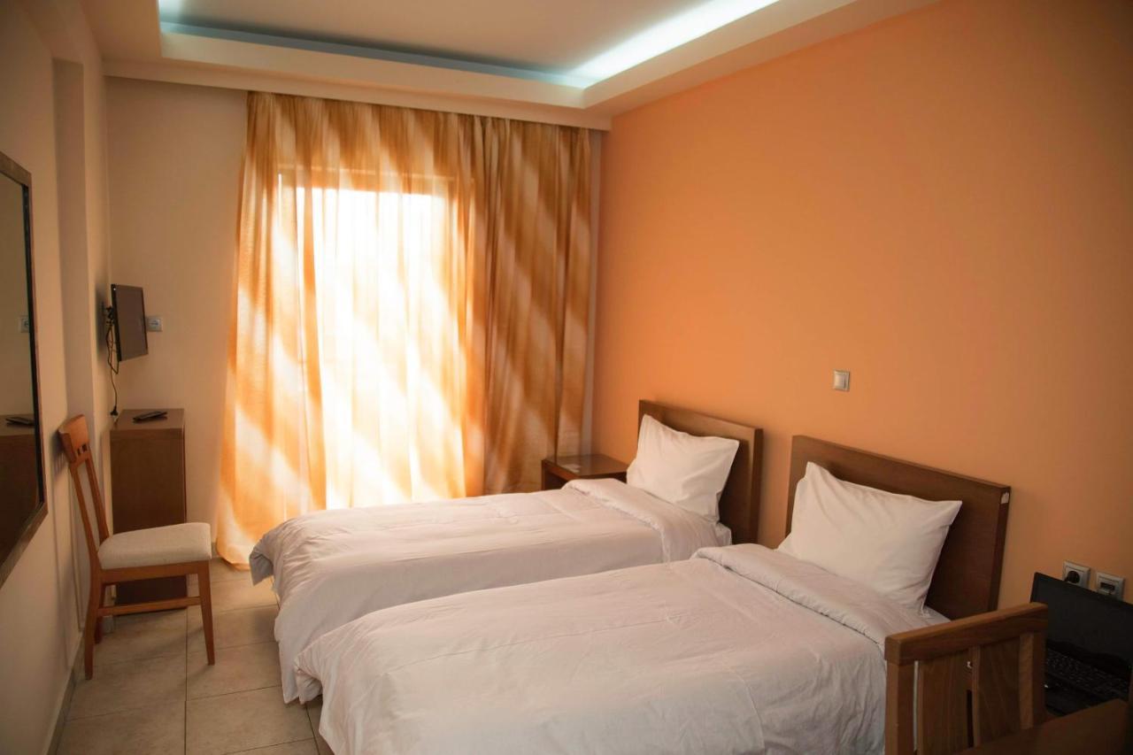 Hotel Giorgio Atene Esterno foto